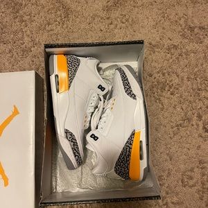 Women’s Air Jordan 3 Retro